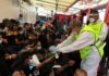 Barco humanitario recibe autorización italiana para desembarcar 180 migrantes