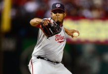 Nationals dejan libre al dominicano Fernando Abad