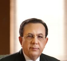 Presidente electo confirma a Valdez Albizu como gobernador del BC