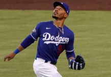 Mookie Betts firma extensión con los Dodgers