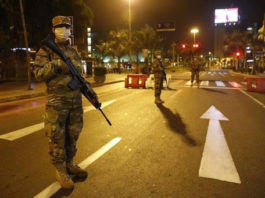 Presidente declara toque de queda por 20 días