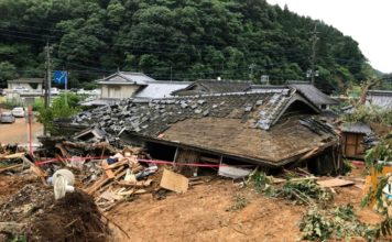 Japón intensifica operaciones de rescate tras devastadoras inundaciones