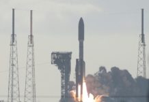 El rover Perseverance de la NASA inicia camino a Marte para buscar rastros de vida