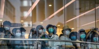 Los hongkoneses limpian sus redes sociales ante la nueva ley de seguridad