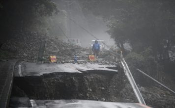 Con casi 50 muertos por las inundaciones, Japón mantiene la «carrera contra el tiempo»