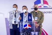 JCE dice 5,116 escáneres fueron instalados para transmitir resultados; 61 no pasaron la prueba