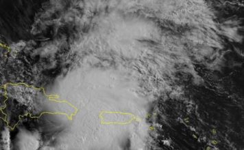 Los campos nubosos de Isaías ya inciden sobre República Dominicana