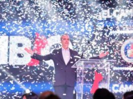 Luis Abinader arriba este domingo a sus 53 años logrando su meta y con grandes retos