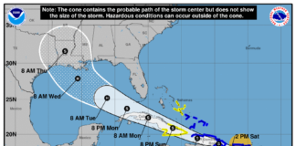 Tormenta tropical Laura se fortalece cerca de Puerto Rico
