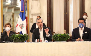 Gobierno anuncia plan para relanzar el sector turístico