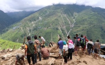 Un alud provoca 19 muertos en Nepal
