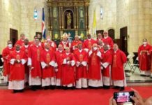 Iglesia Católica ordena 17 nuevos diáconos permanentes