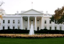 Oficina de inteligencia reporta a comisiones del Congreso que ya no informará sobre la seguridad electoral