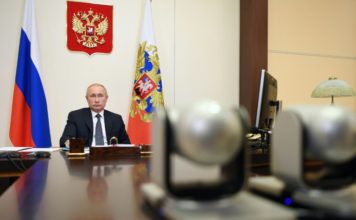 Rusia anuncia «primera» vacuna contra el coronavirus, que reaparece en Nueva Zelanda