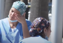 Secuelas psicológicas sin tratar acechan a los sanitarios ante la segunda ola en España