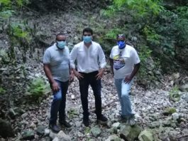 Director de INAPA Wellington Arnaud visita La Guázara en busca de solucionar problema de falta de agua