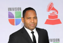 Le «hackean» cuenta de Facebook a Tony Dandrades y piden dinero