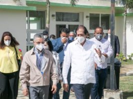 Ministro de la Presidencia, Gustavo Montalvo, presenta el proyecto Ciudad Juan Bosch al nuevo alcalde de Santo Domingo Este