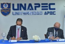 SeNaSa y Apec firman acuerdo para afiliar docentes y estudiantes
