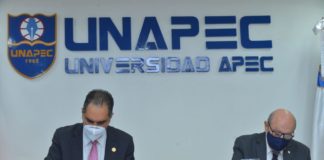 SeNaSa y Apec firman acuerdo para afiliar docentes y estudiantes
