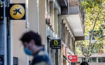 Los consejos de CaixaBank y Bankia aprueban hoy el inicio de su fusión
