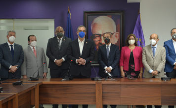 Abinader y líderes abogan por una JCE independiente