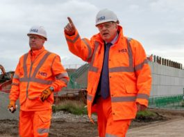 Johnson presiona a la UE ante el estancamiento de la negociación posbrexit