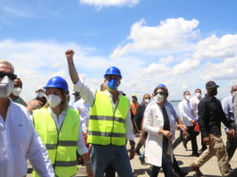 Abinader anuncia inversiones para puerto de Manzanillo