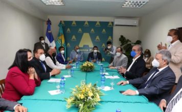 Presidente Luis Abinader apela a la unidad para superar la crisis