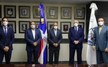 Presidente de LIDOM se reúne con Ministro de Salud Pública