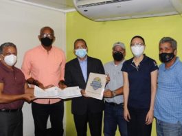 Voleibol de Santiago explica su situación a Juan Vila