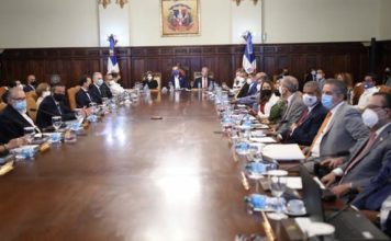 Consejo de Ministros aprueba presupuesto por un billón de pesos