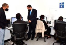 Inauguran call center en Nueva York para brindar servicios consulares a dominicanos