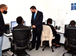 Inauguran call center en Nueva York para brindar servicios consulares a dominicanos