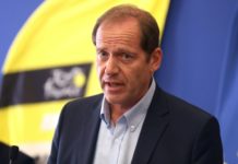 El director del Tour de Francia da positivo al covid, el pelotón negativo