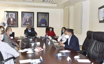 Ministerio de Educación inicia capacitación docente por televisión