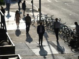 El desempleo aumenta al 4,1% en el Reino Unido por la pandemia