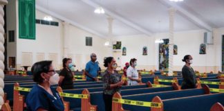 Religiosos se quejan de que Gobierno entrara a las iglesias en nuevas restricciones