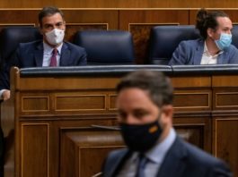 El Congreso español rechaza una moción de censura de la extrema derecha