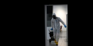 Nuevas restricciones para intentar frenar la pandemia en Europa