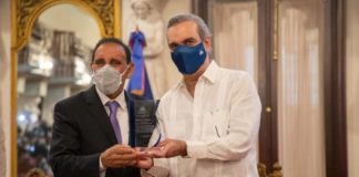 Gobierno reconoce los aportes a envejecientes
