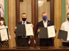 RD firma acuerdo con EE.UU. para acceder a US$2 mil MM y ejecutar proyectos