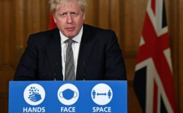Boris Johnson ordena el confinamiento en Inglaterra hasta diciembre como medida contra la covid-19