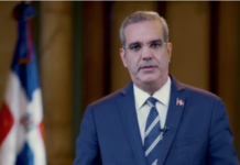 La tecnocracia choca con la realidad política y obliga al presidente Abinader a enmendar