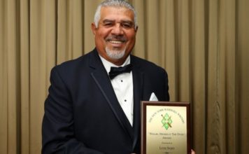 Luis Sojo adquiere a los Leones de Santo Domingo