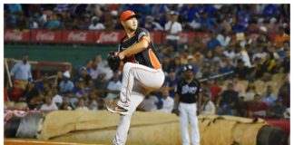 Toros anuncian regreso de relevistas Peterson y Carter