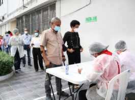 Brote de Covid-19 obliga al cierre departamento Salud Pública