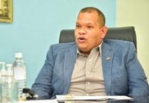 Alcalde Carlos Guzmán abandonaría PLD este domingo para juramentarse en la FP