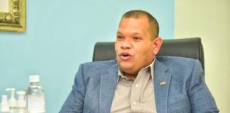 Alcalde Carlos Guzmán abandonaría PLD este domingo para juramentarse en la FP