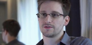 Rusia otorga el permiso de residencia permanente a Snowden